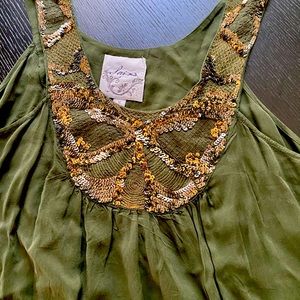 Woman’s breezy tank from Anthropologie SZ S NWOT